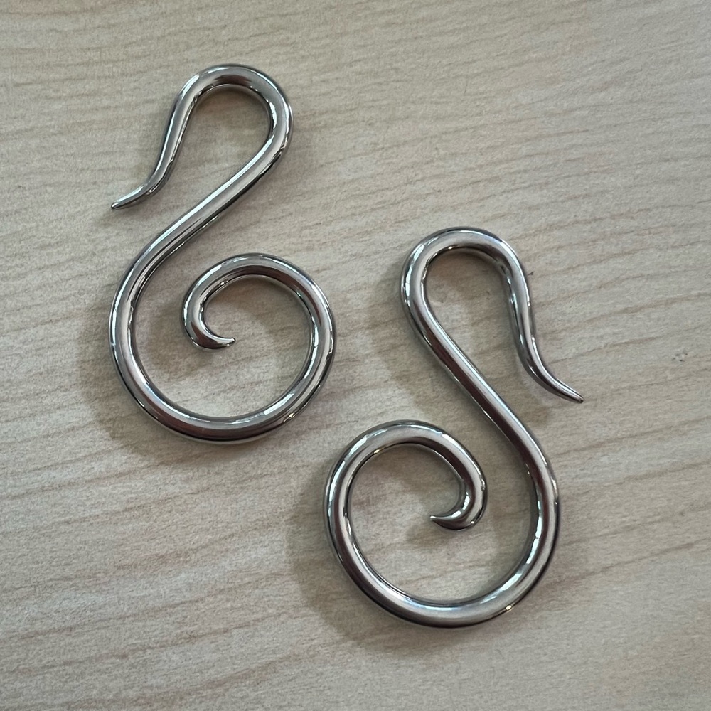 Stainless Steel Swan Spiral Gauged Earrings